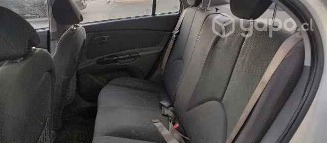 Kia motors rio 2010
