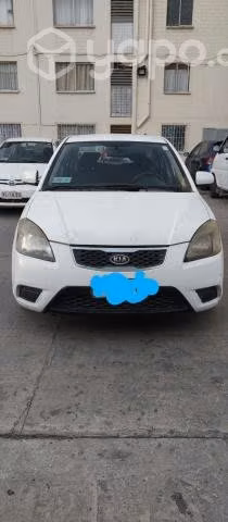 Kia motors rio 2010
