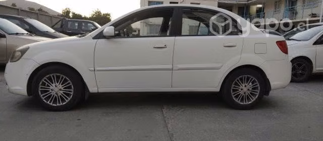 Kia motors rio 2010