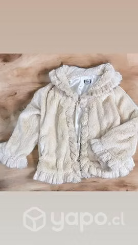 Abrigo peludo teddy color crema