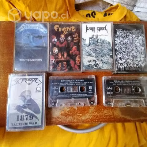 Lote de cassettes metal.