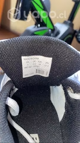 Artículos de tenis marca babolat