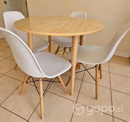 Juego comedor 4 sillas