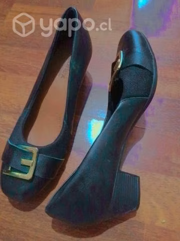 Zapatos usaflex absolutamente nuevos talla 39