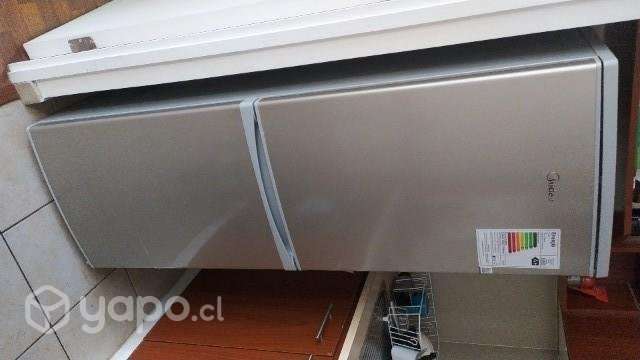 Refrigerador 169 LT Bottom Freezer Midea - Imagen 3