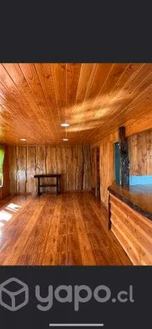 Vendo sitio grande con casas