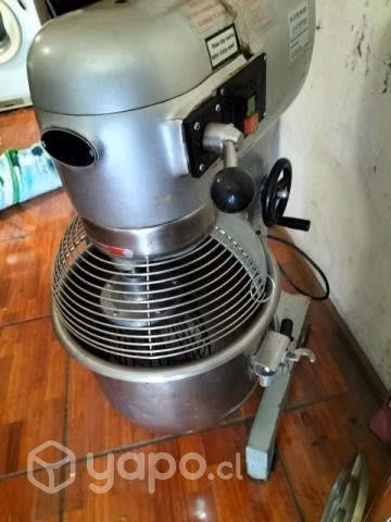 Batidora 20 litros usada
