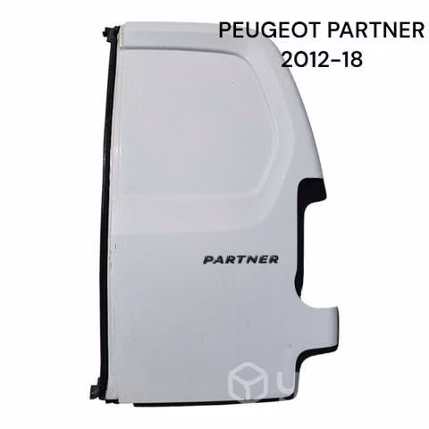 Puerta peugeot partner 2012-2018 usada