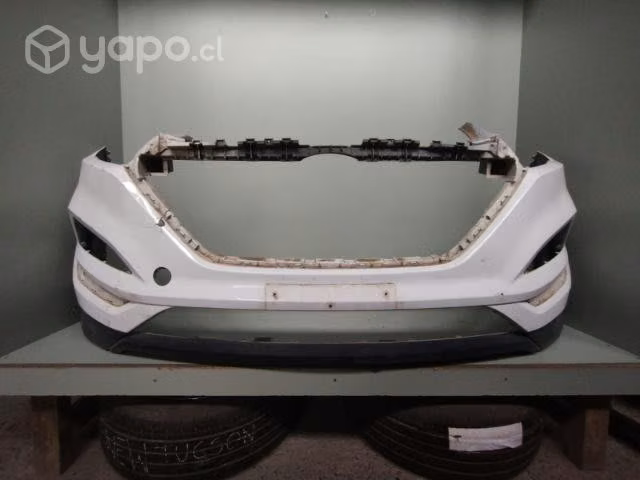 Parachoque Hyundai Tucson dmg la cisterna 19.33