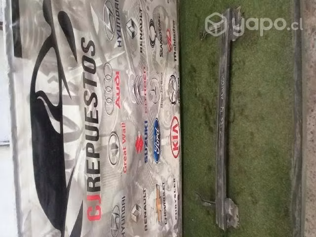 Refuerzo parachoque hyundai tucson