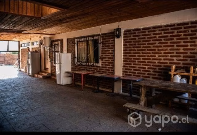 Parcela con piscina en melipilla