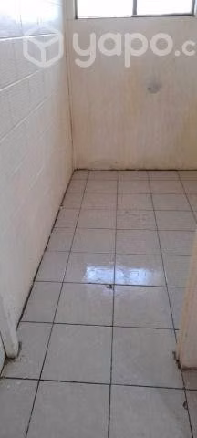Casa Sólida con Local Comercial