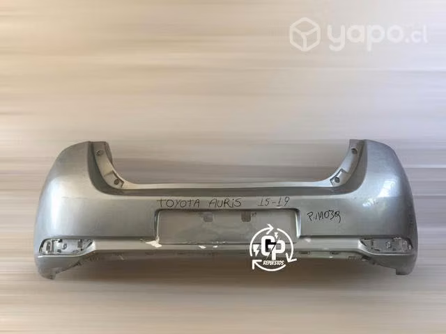 Parachoque trasero Toyota auris 2015-2019
