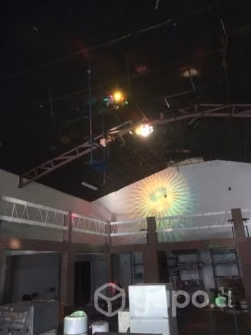 Juego de luces centro de eventos - Imagen 3