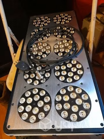 Luz Led cultivo indoor titan 10