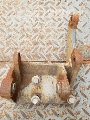 Soporte Alternador Ford Cargo 3133 2017