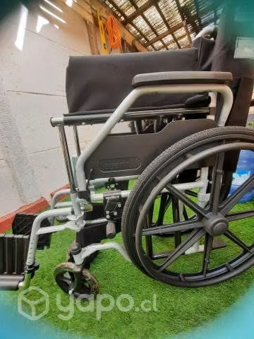 Silla de ruedas nueva