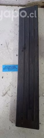 Tapiz Cubre Zocalo Delantero Izquierdo Mazda