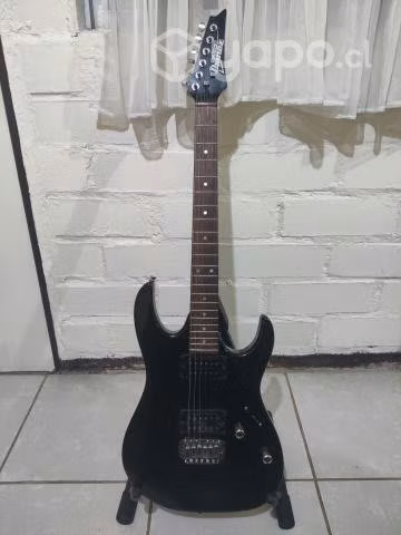Guitarra eléctrica ibanez gio