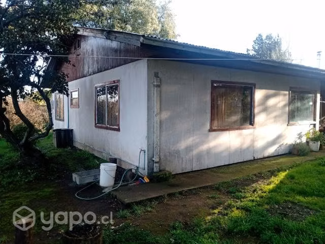 Casa de 180 M2 con 1916 M2 de terreno.