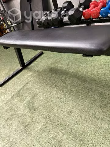 Banco plano para ejercicio de gimnasio