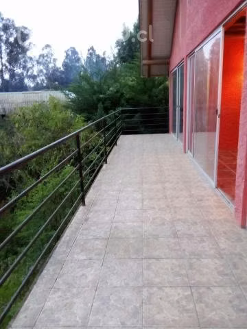 Vendo terreno con casa construida
