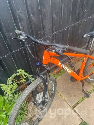 Bicicleta marca Trinx aro 27,5