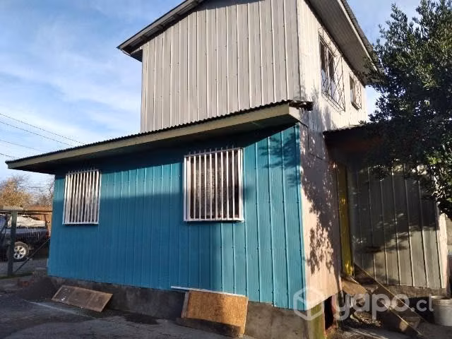 Casa terreno y galpon - Imagen 4