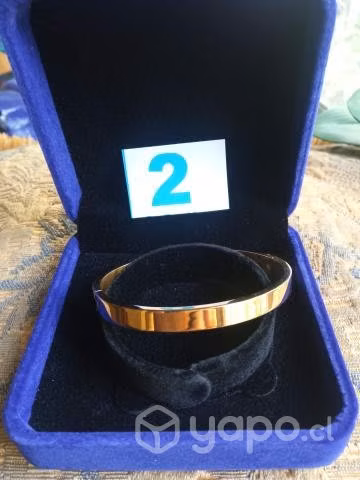 Esclavas enchapadas en oro 18k