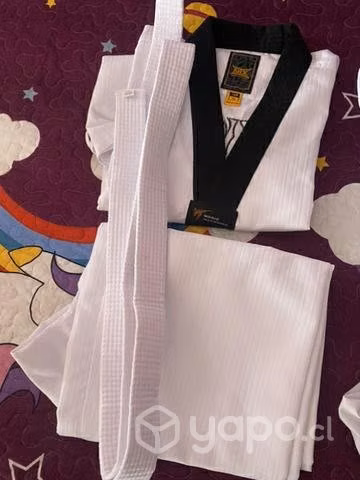 Traje Dobok Taekwondo talla XS