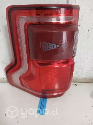 Farol Trasero Izquierdo Ford F150 5.0 Lariar 2017