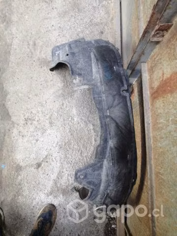 Guarda fango izquierdo toyota rav4 original