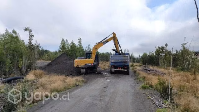 Se arrienda EXCAVADORA en Castro, Chiloe
