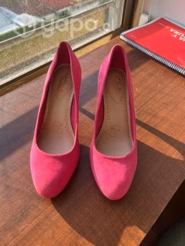 Zapatos clacks