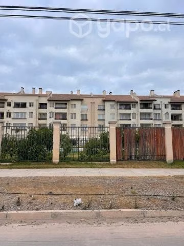 Se Arrienda departamento en San Joaquin