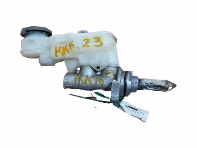 Bomba de freno suzuki kizashi 2015