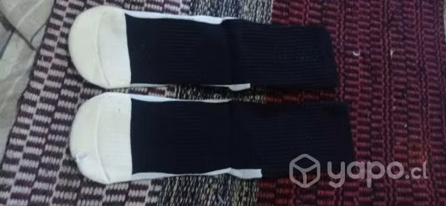 Calcetas antideslizantes + cubre calcetas (negras)