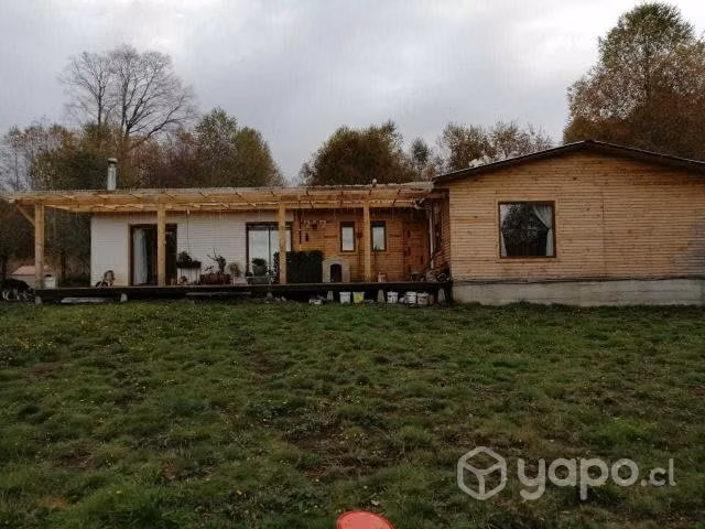 Parcela de Agrado con Casa de 142 M2