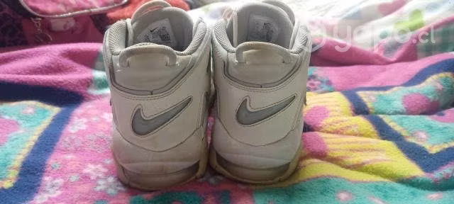 Nike Air More Uptempo- 38 color crema - Imagen 5
