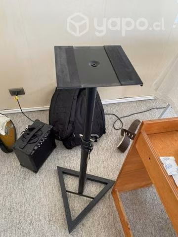 Atril base soporte para parlantes