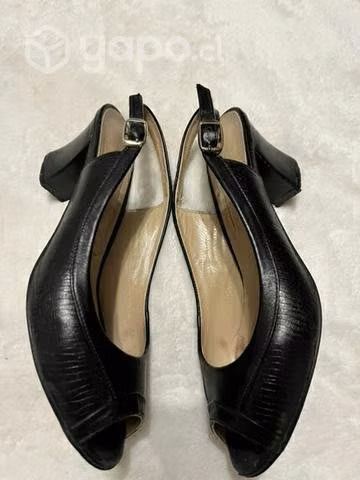 Sandalias Pollini talla 27 - Imagen 3