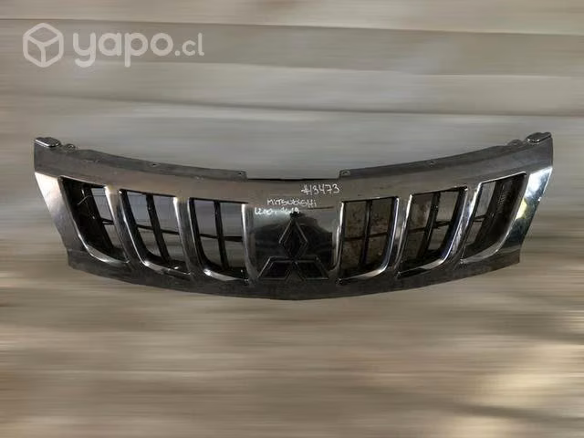 Mascara Mitsubishi L