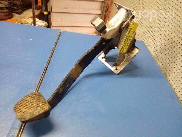Pedal freno Ssangyong New Actyon