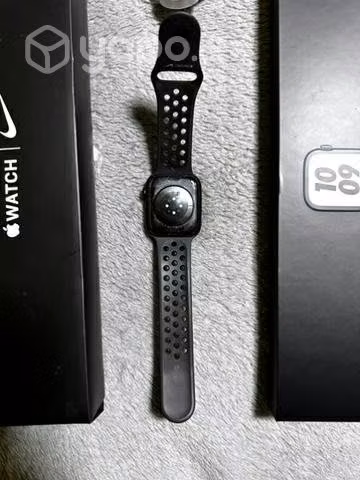 Apple Watch serie 7 Nike 45 mm - Imagen 3