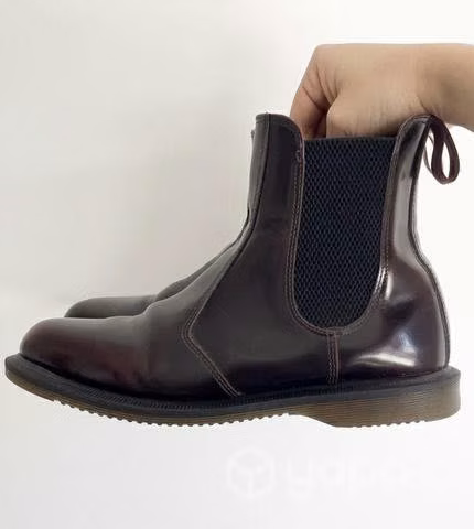 Dr. Martens Chelsea Cherry UK 6