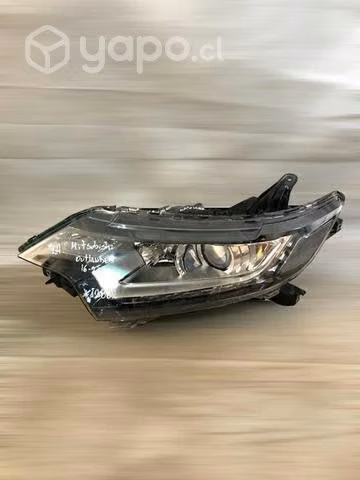 Foco optico LH Mitsubishi Outlander 2016 2021