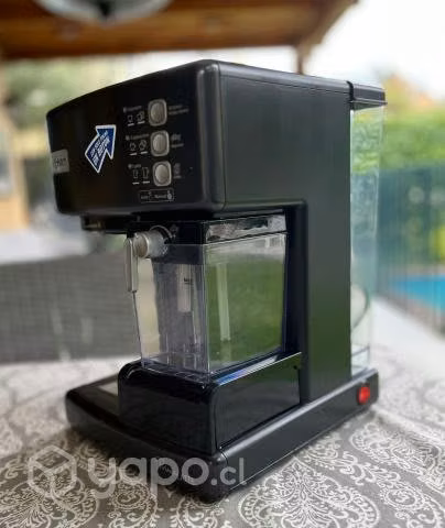 Cafetera Oster Primalatte