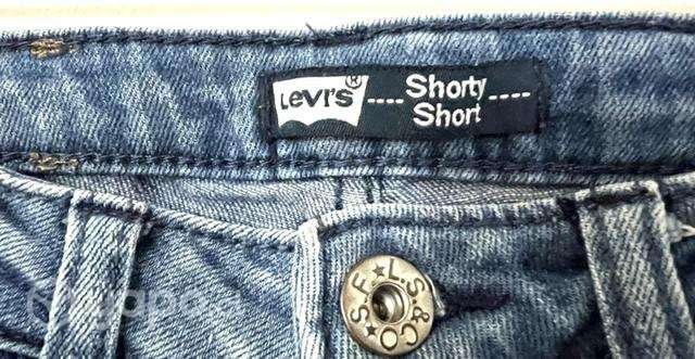Short Elasticado Marca Levis Talla 4/6 Años - Imagen 3
