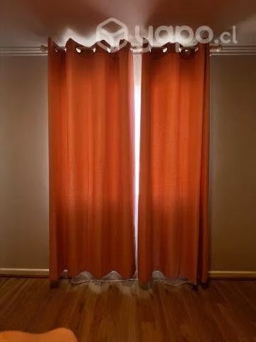Cortinas rosadas impermeables