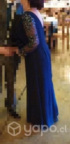 Hermoso vestido de fiesta mujer